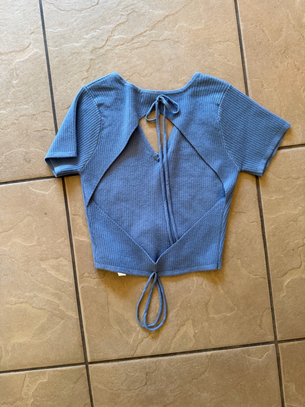 Blue Ribbed Crop Top with Tie-Back - Picture 3 of 5